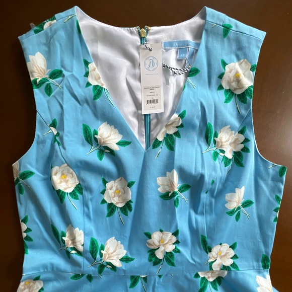 NWT!! Draper James Magnolia Love Circle Dress floral light blue white flower - Picture 7 of 11